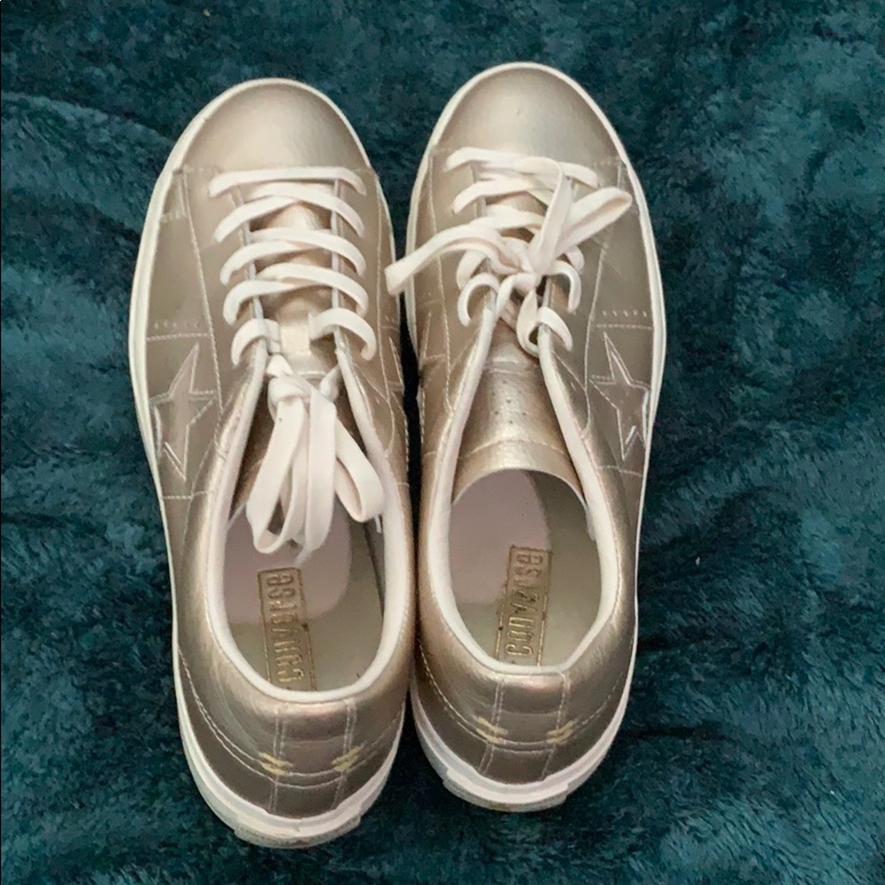 Gold converse